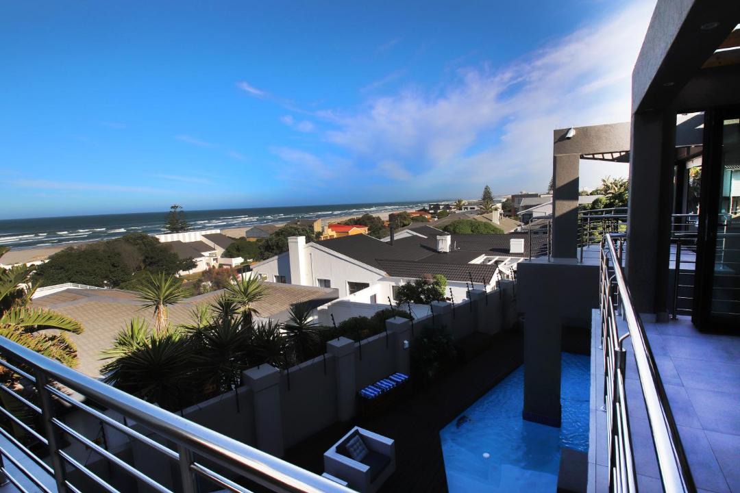 Photo of Patio Balcony in Melkbosstrand