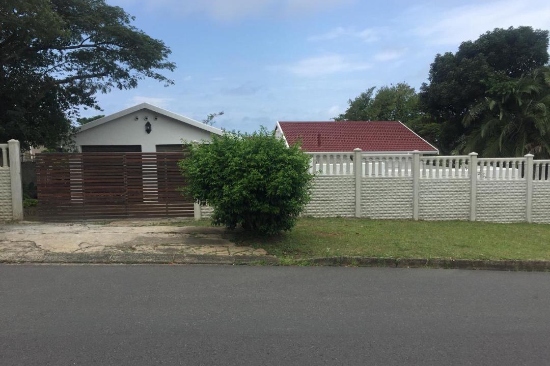 Photo of Buildings in Scottburgh South