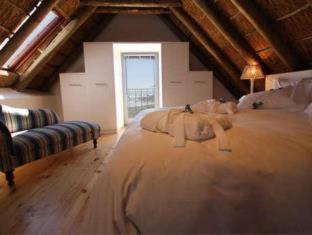 Photo of Others in Paternoster