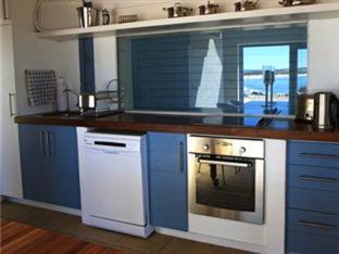 Photo of Others in Paternoster