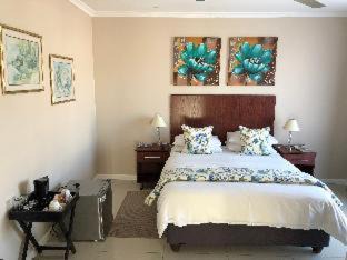 Photo of Bedroom in Bluewater Bay