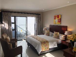 Photo of Bedroom in Bluewater Bay