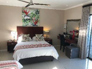 Photo of Bedroom in Bluewater Bay