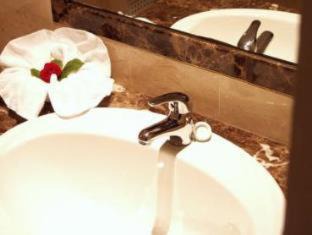 Photo of Bathroom in Knysna Central