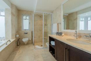 Photo of Bathroom in George