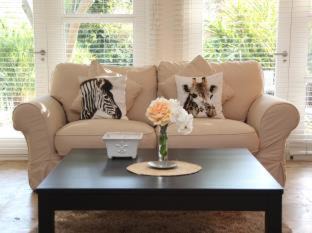 Photo of Livingroom in Somerset West