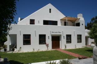 Photo of Others in Paternoster