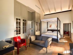 Photo of Bedroom in Simondium
