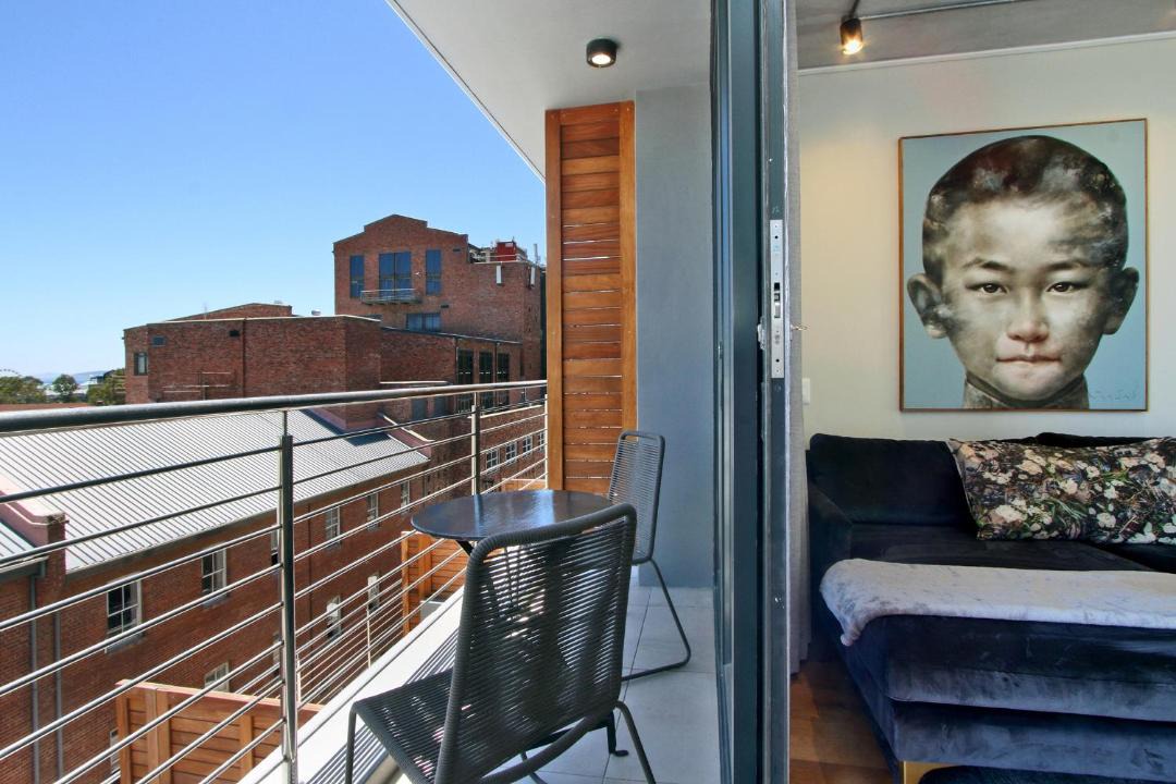Photo of Patio Balcony in Cape Town City Centre