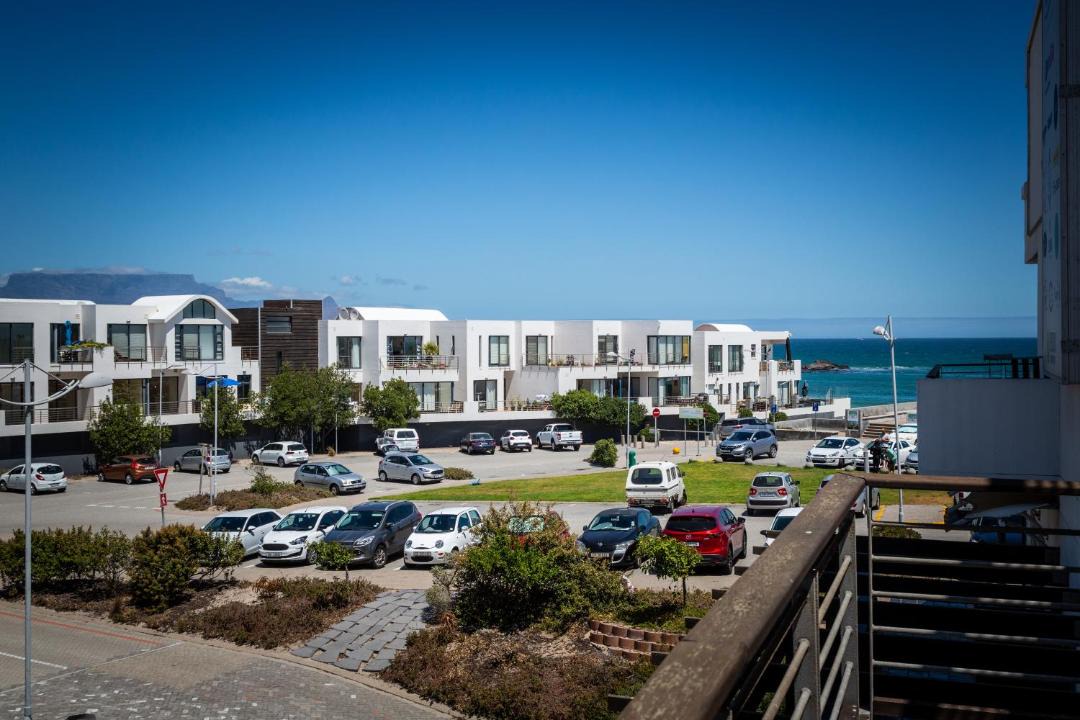 Photo of Others in Big Bay