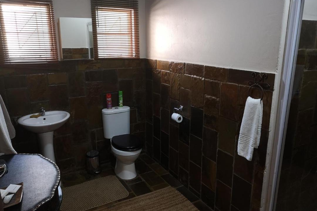 Photo of Bathroom in Ladybrand