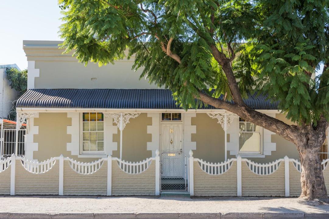 Photo of Buildings in Robertson