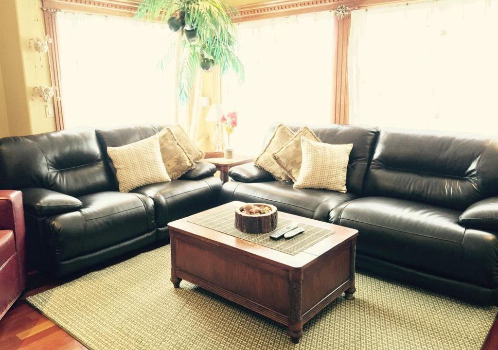 Photo of Livingroom in San Bruno