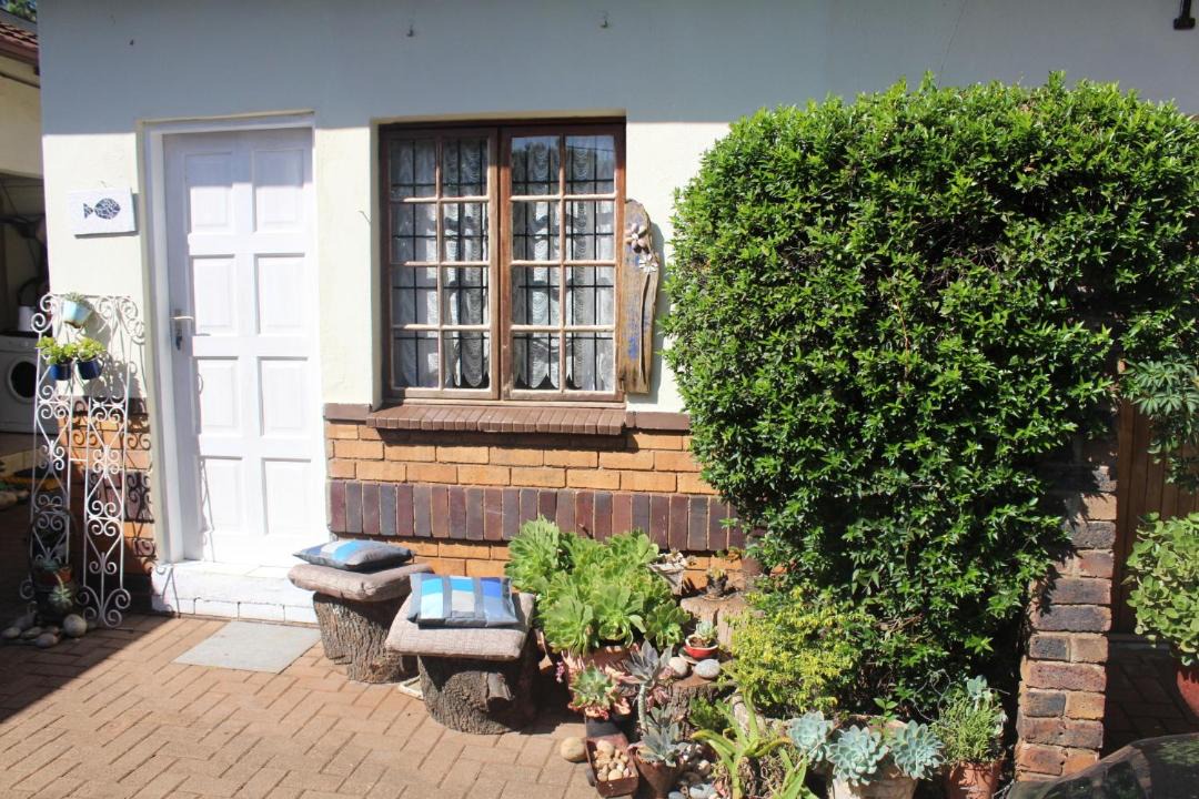 Photo of Others in Lyttelton Manor