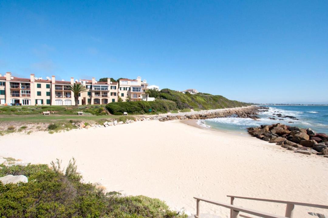 Photo of Others in Saint Francis Bay