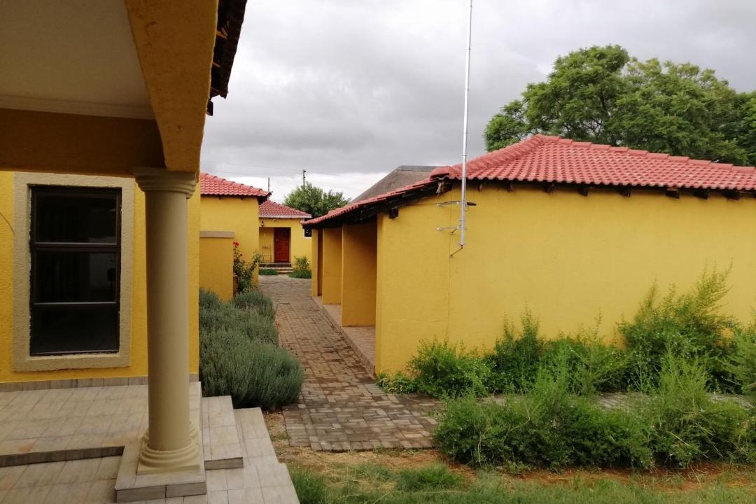 Photo of Others in Jane Furse