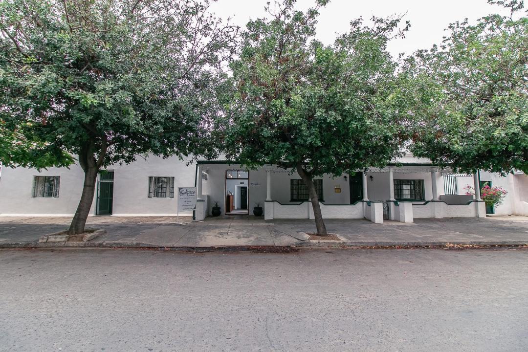 Photo of Others in Graaff-Reinet