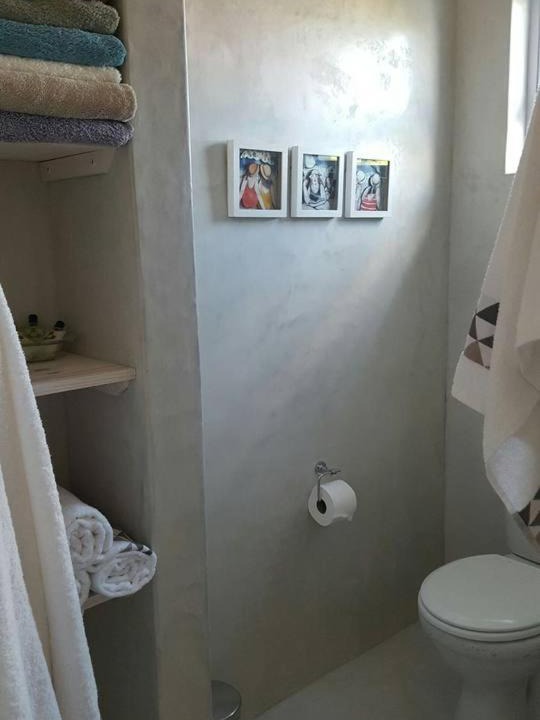 Photo of Bathroom in Greater Johannesburg Metropolitan Area