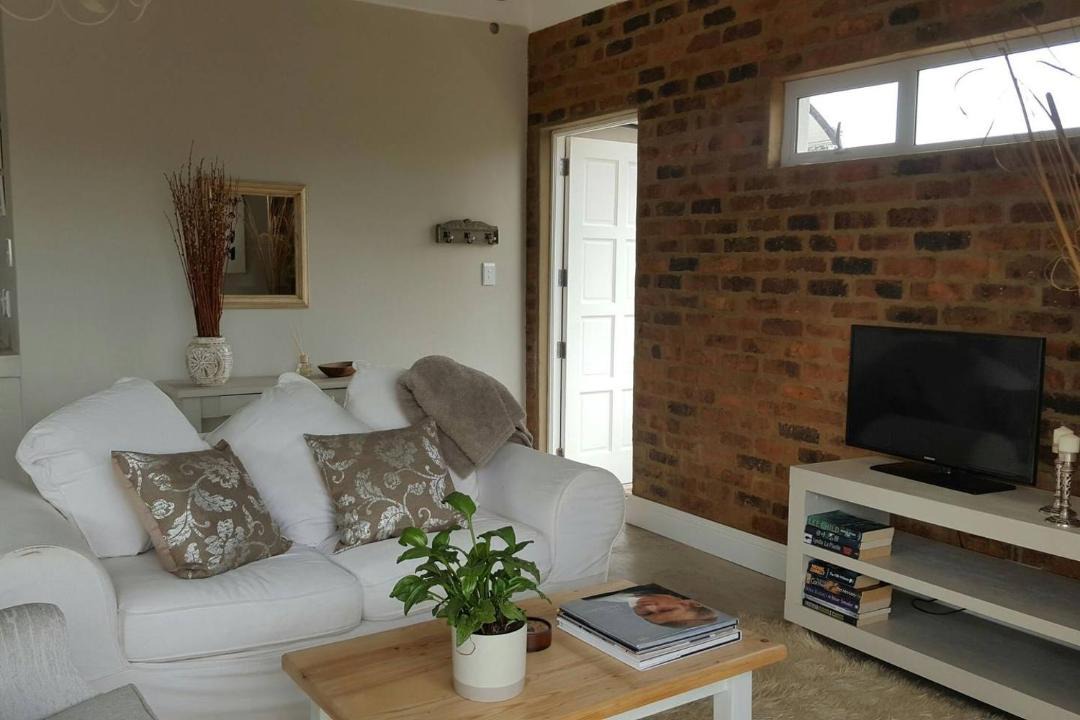 Photo of Livingroom in Greater Johannesburg Metropolitan Area