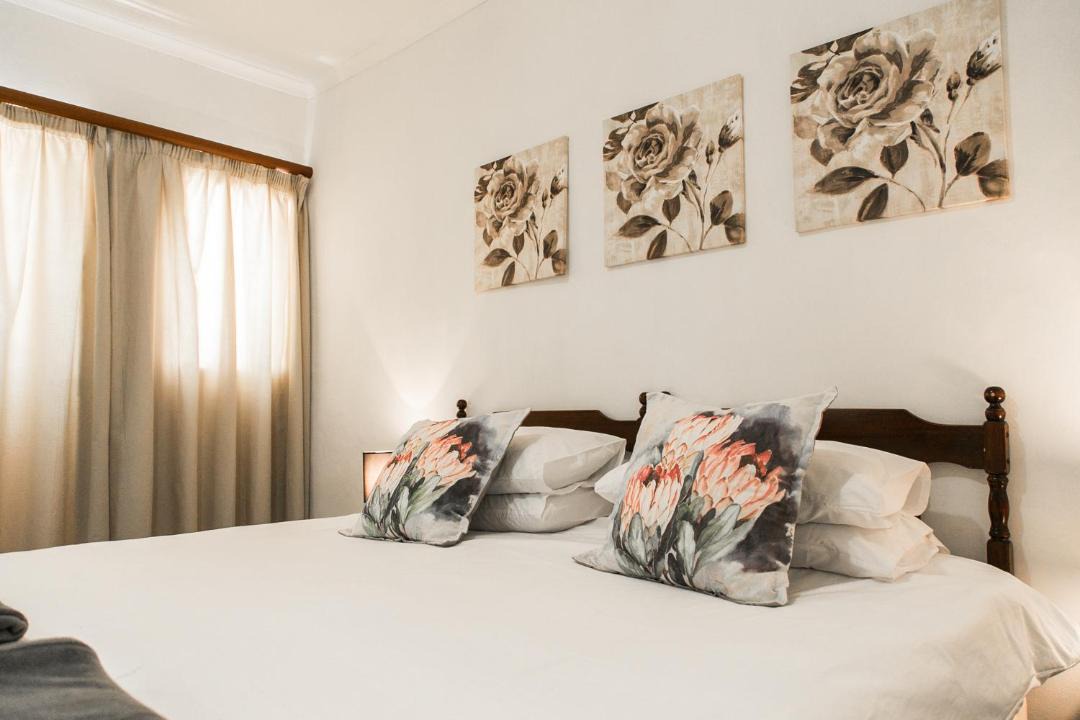 Photo of Bedroom in Graaff-Reinet