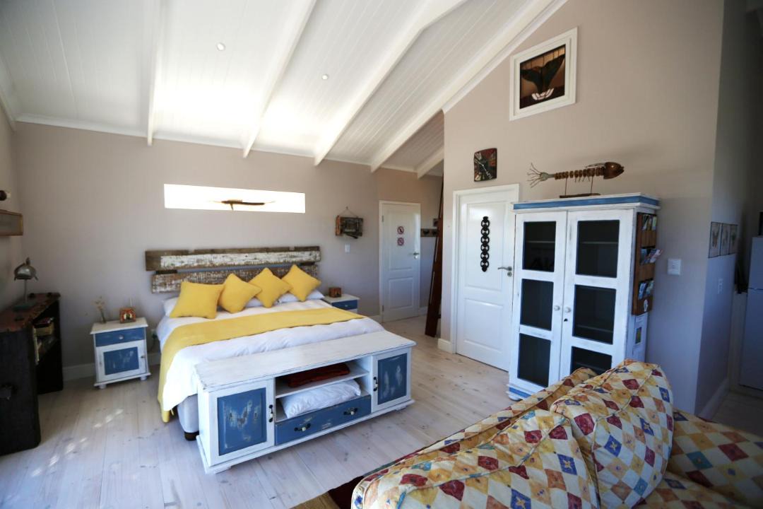 Photo of Others in Pringle Bay