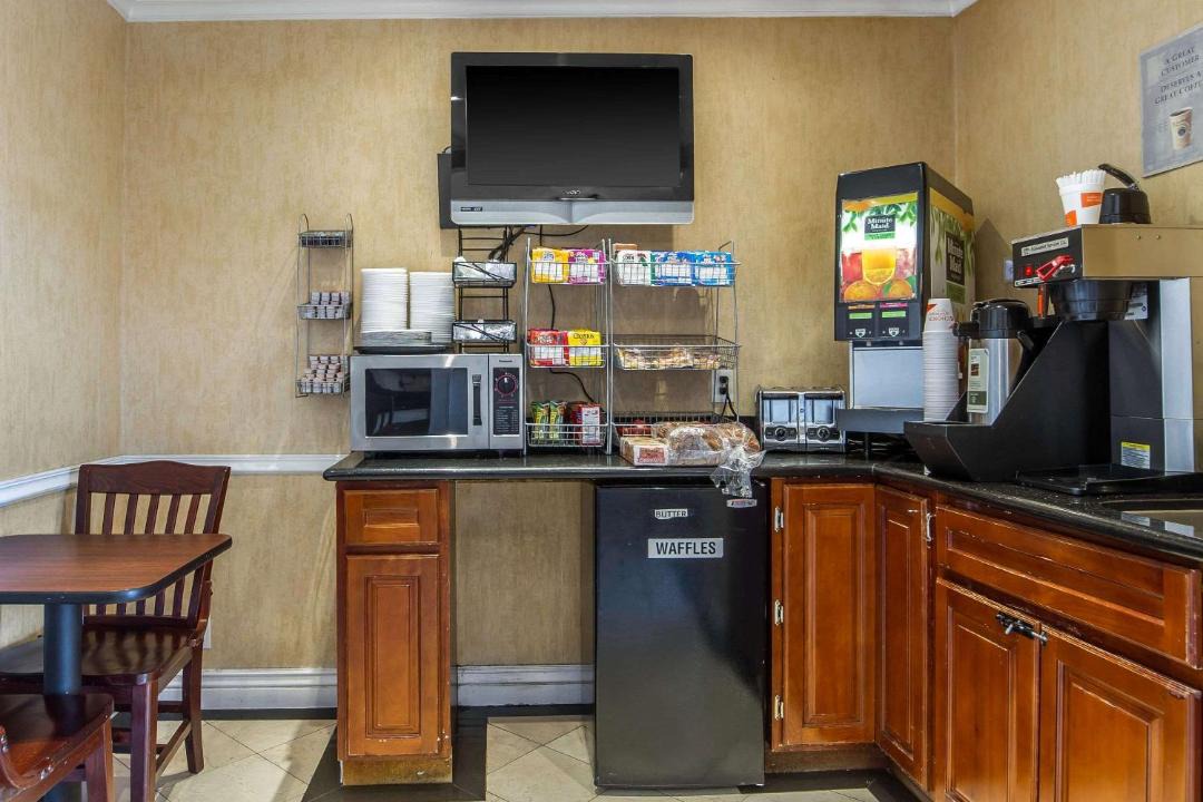 Photo of Kitchen in Northwest Berkeley