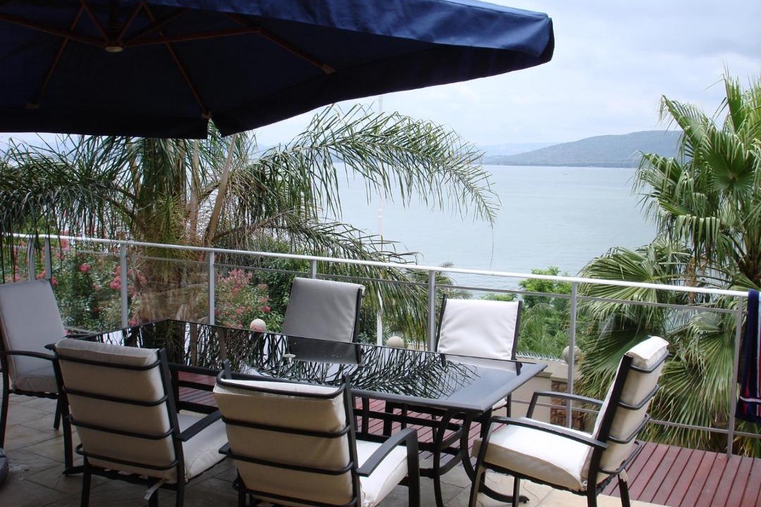 Photo of Patio Balcony in Kosmos