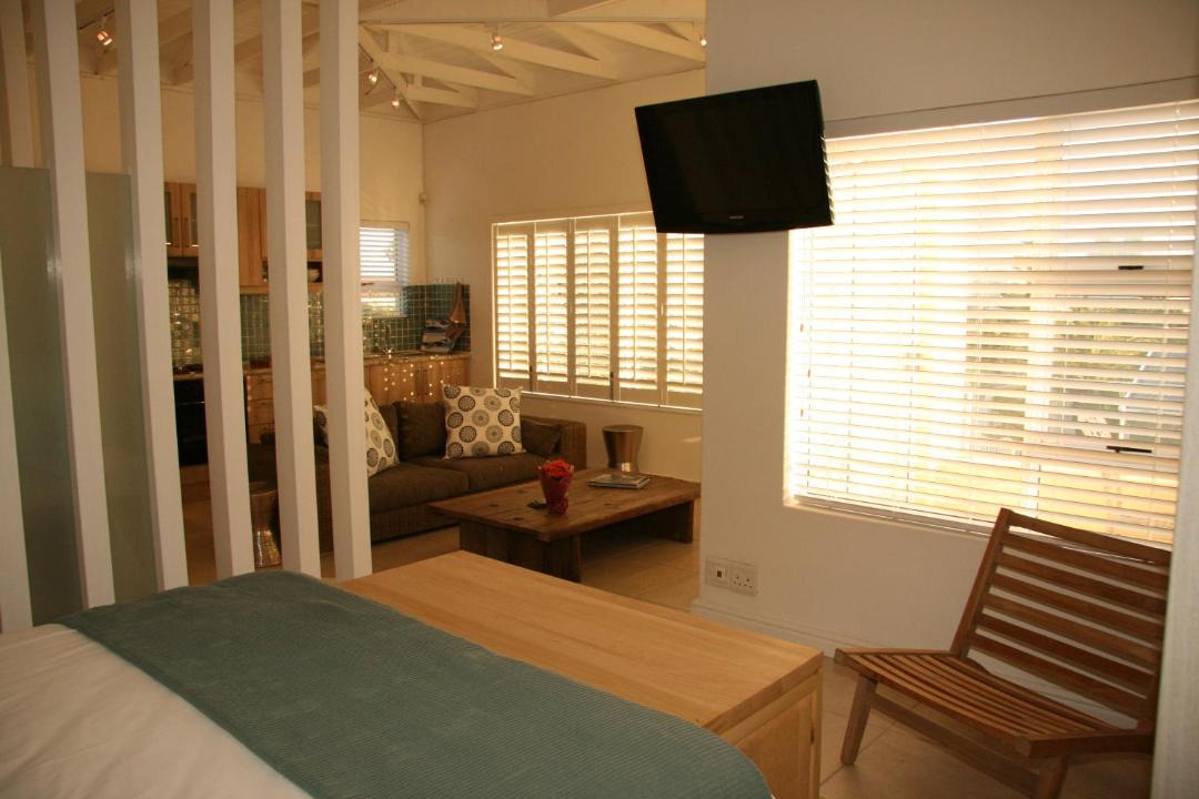 Photo of Others in Bloubergstrand