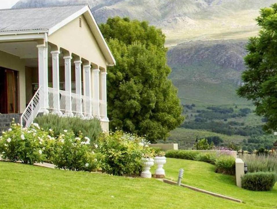 Photo of Buildings in Oudtshoorn