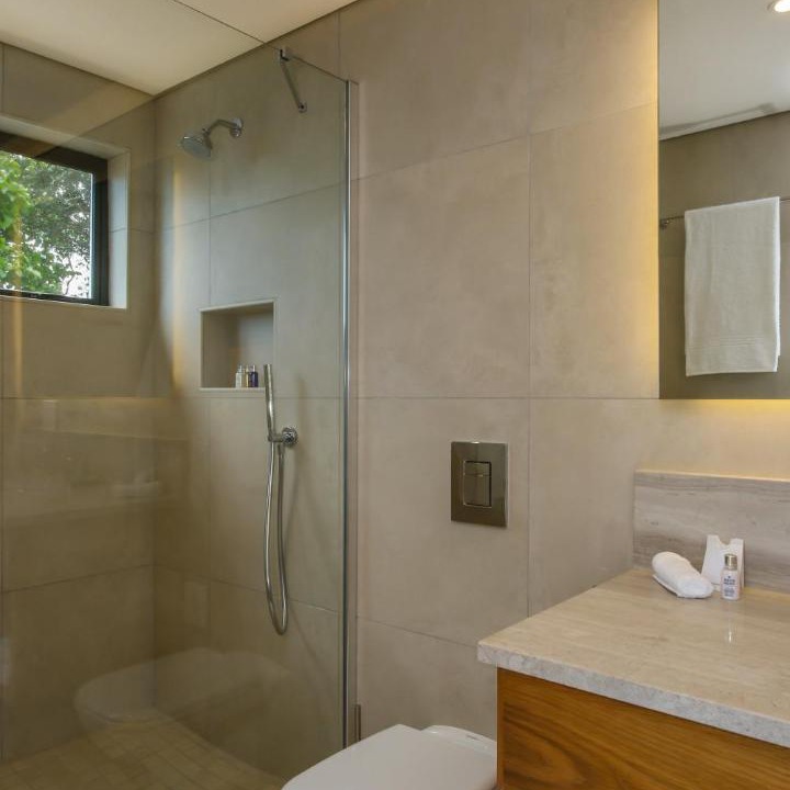 Photo of Bathroom in Umhlanga