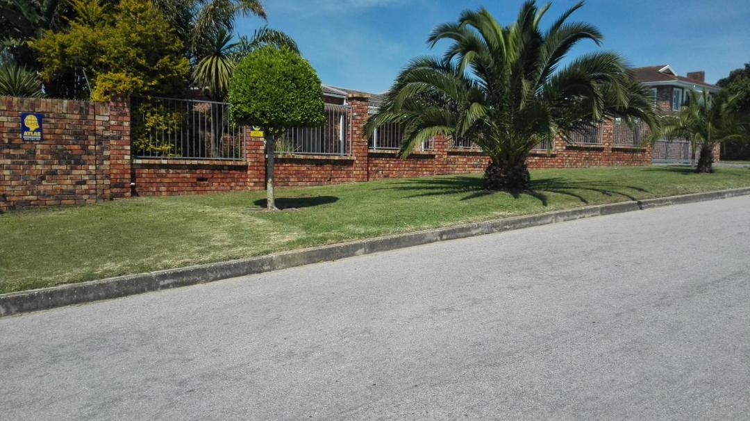 Photo of Others in Humewood