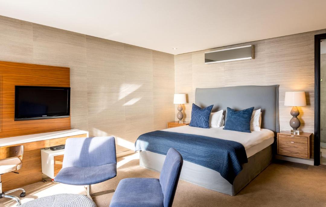 Photo of Bedroom in Camps Bay