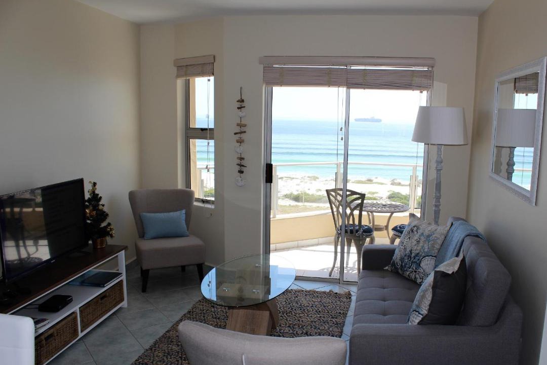 Photo of Others in Bloubergstrand