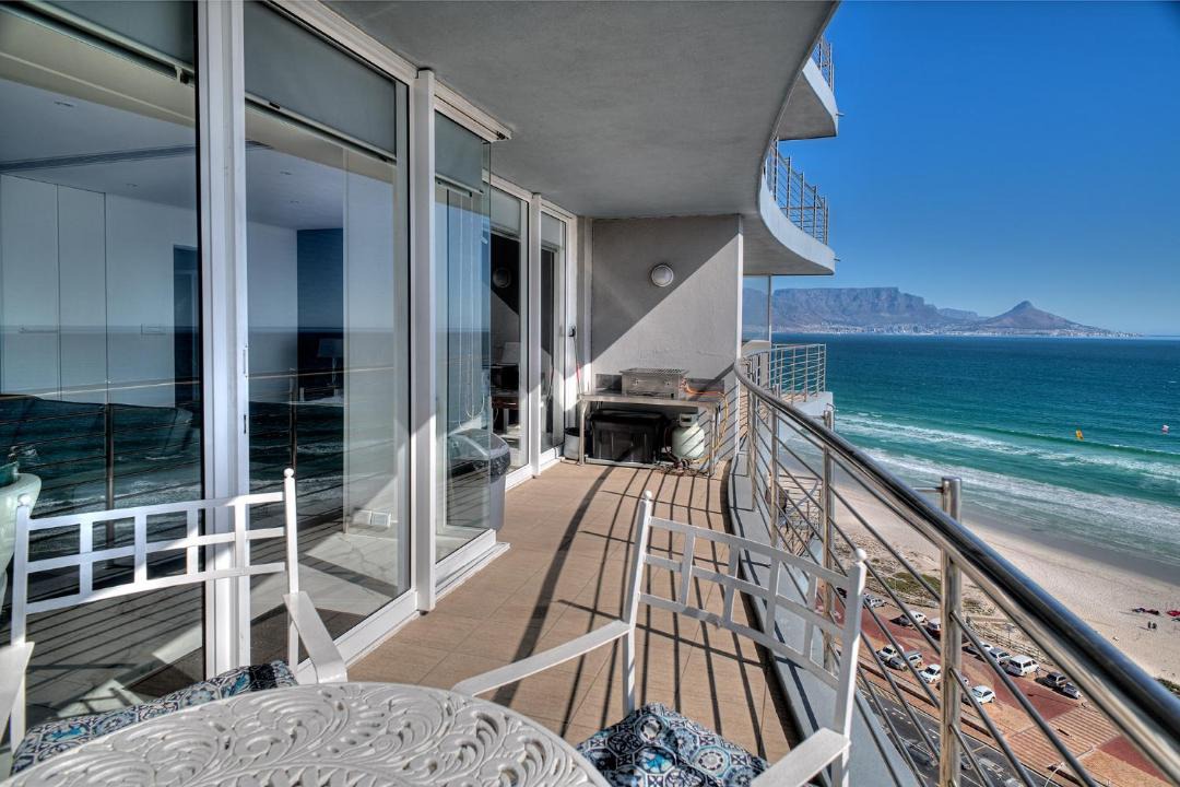 Photo of Others in Bloubergstrand