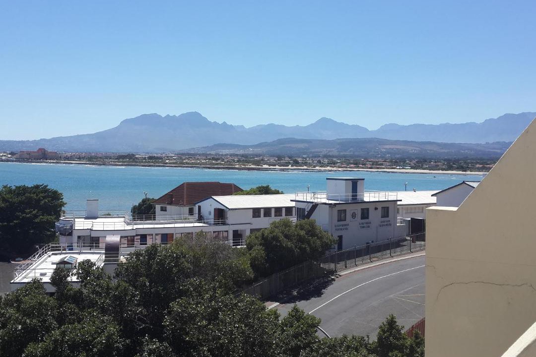 Photo of Others in Gordons Bay Central