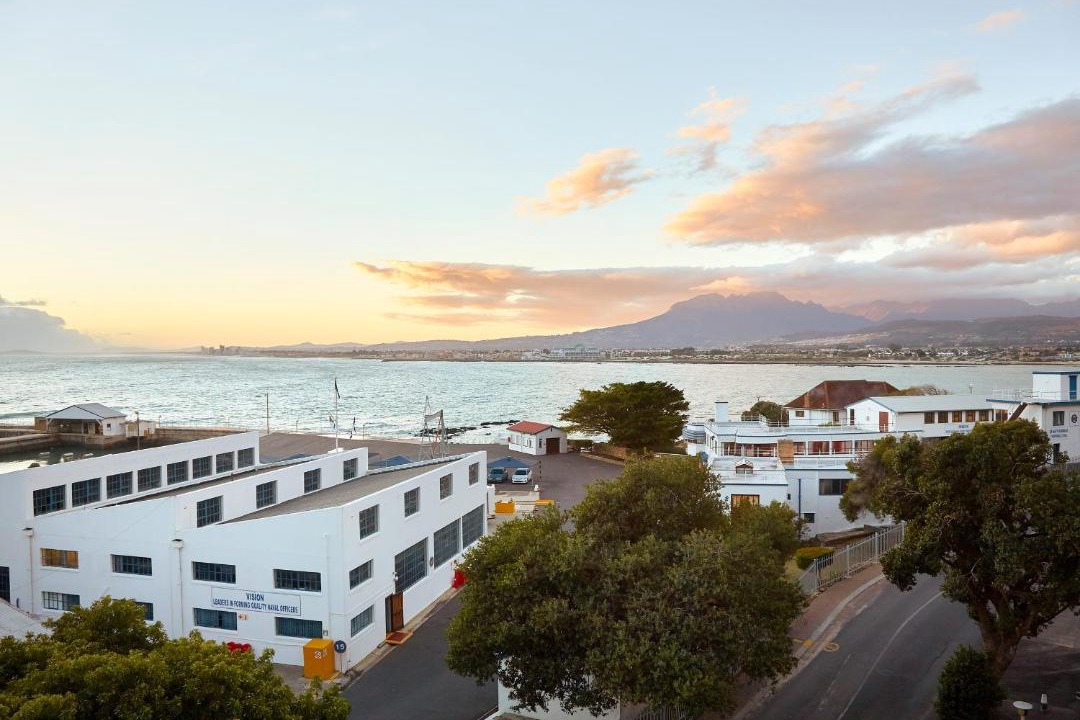 Photo of Others in Gordons Bay Central
