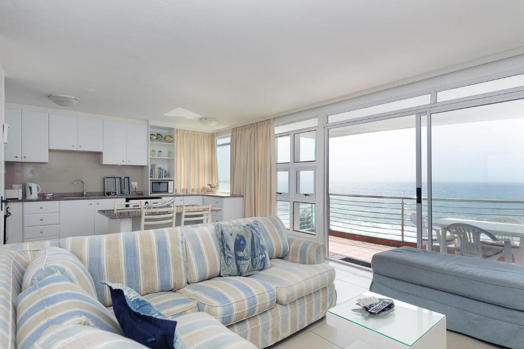Photo of Livingroom in Shaka's Rock