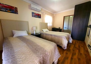 Double Room in Cosy Guesthouse, One of The Select Guesthouses in Mahikeng