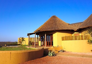 Mopane Bush Lodge