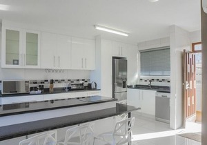 Shangri La Apartment 208 & 803