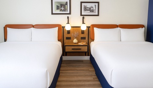 Deluxe Room, 2 Queen Beds, Non Smoking