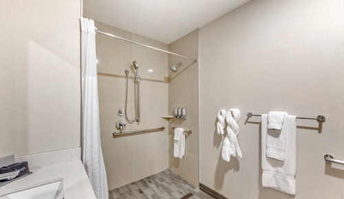 Suite, 1 King Bed, Non Smoking