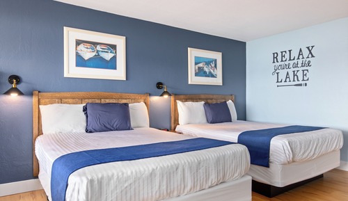 Room, 2 Queen Beds, Lake Front, No Pets Allowed