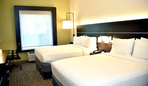 Standard Room, 2 Queen Beds