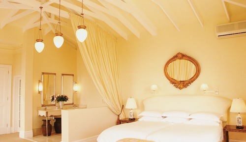 Luxury Suite