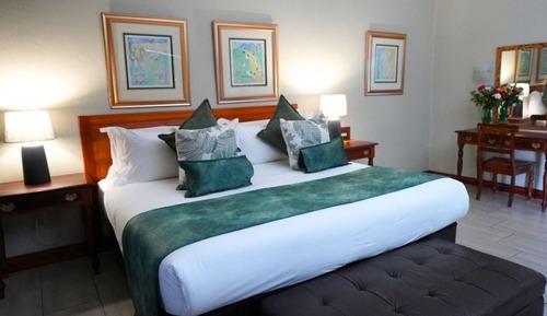 Suite, 1 King Bed