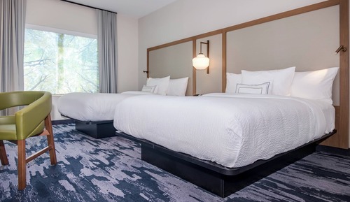 Room, 2 Queen Beds (Mobility Accessible, Roll-In Shower)
