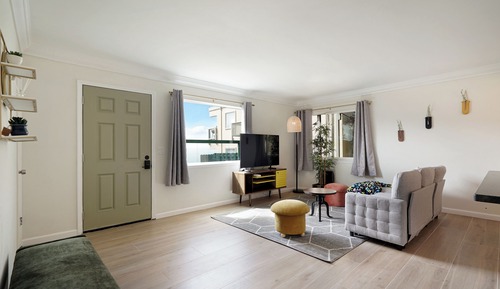Family Apartment, 2 Bedrooms, Patio, Mountain View