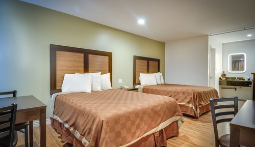 Standard Room, 2 Queen Beds
