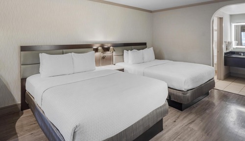 Standard Room, 2 Queen Beds, Non Smoking, Refrigerator & Microwave (with Sofabed)